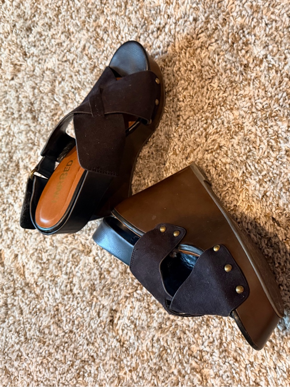 Dark brown and Black Suede Crossband Wedge Sandals with Bronze Studs - Picture 4 of 5